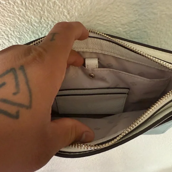 Kate Spade Mint Green and White Crossbody Bag - Picture 5 of 5